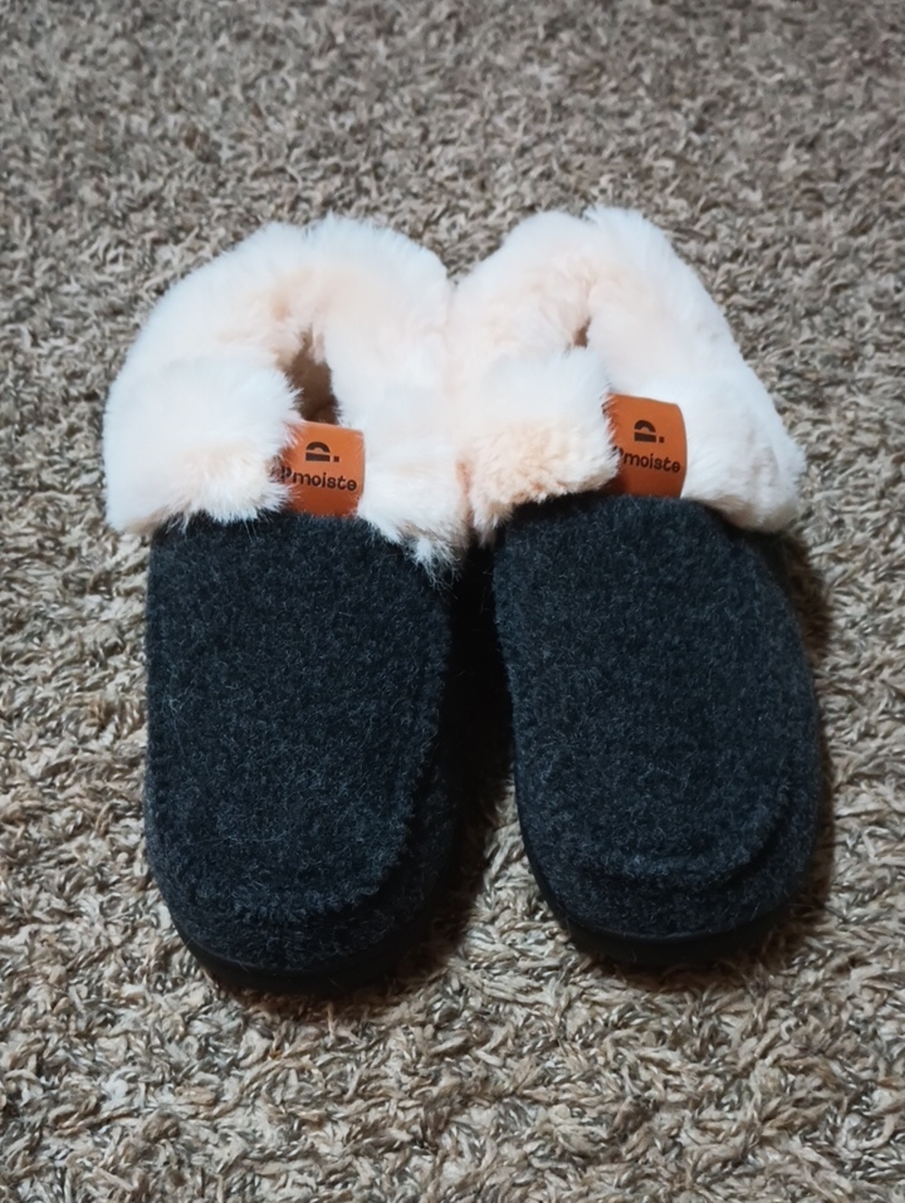 #. NWOT Pmoiste Women's Slippers. Size: 8.5
